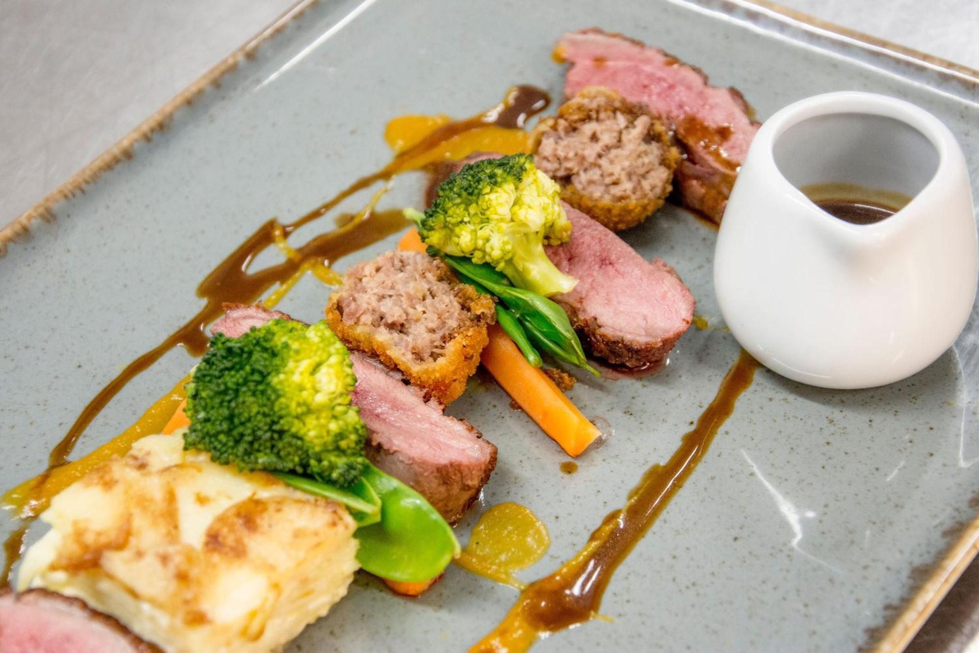 The Knowes Hotel & Restaurant Macduff Buitenkant foto