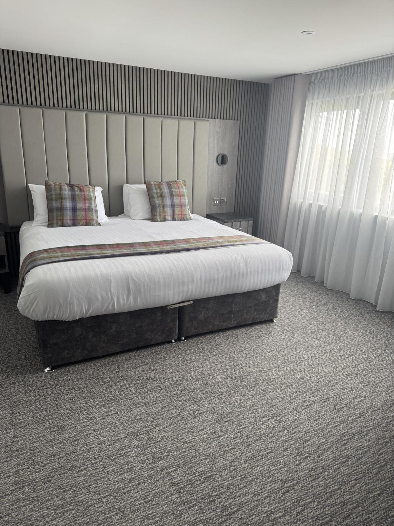 The Knowes Hotel & Restaurant Macduff Kamer foto